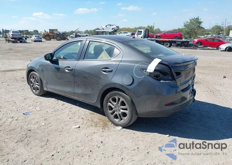 2020 Toyota Yaris Le from USA, damaged, VIN 3MYDLBYV4LY704010